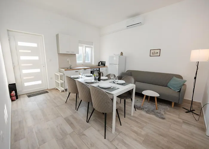 Matea Apartman